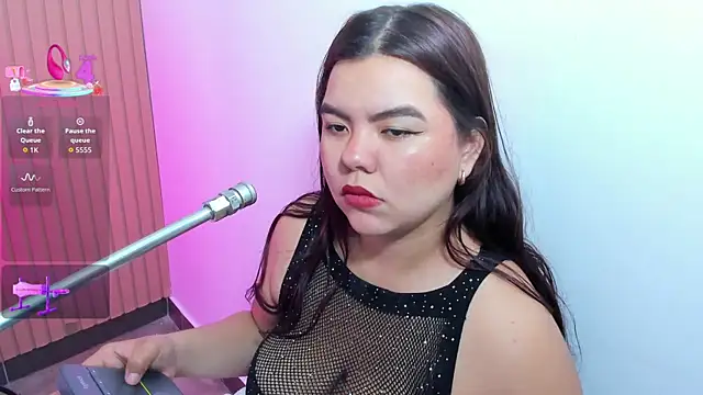 klhoe boobs online show from June 29, 3:46 am