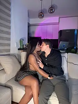 tiana nave online show from March 31, 3:06 am