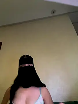 Snapshot of El-Jouri chatting on September 12, 4:03 pm El-Jouri online show from September 12, 4:03 pm
