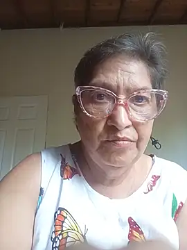 florecita69 online show from July 28, 3:21 pm