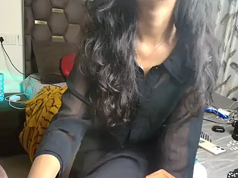 Snapshot of CUTE_princess_143 chatting on September 16, 6:16 pm CUTE princess 143 online show from September 16, 6:16 pm