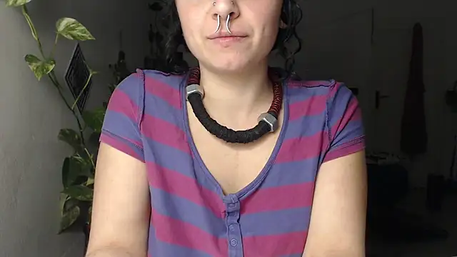 metamorphosiskin online show from November 3, 10:14 pm