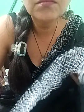 Snapshot of Saroj-Shah chatting on September 24, 5:50 am Saroj-Shah online show from September 24, 5:50 am