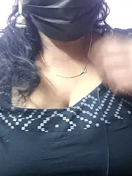 mallu-sumi online show from January 13, 6:23 pm