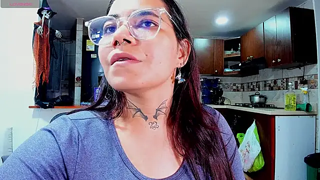 Snapshot of Mabelydani chatting on October 3, 10:26 pm Mabelydani online show from October 3, 10:26 pm
