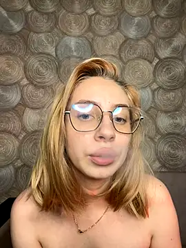 Snapshot of Kitty_Katrine chatting on October 12, 3:25 pm Kitty Katrine online show from October 12, 3:25 pm