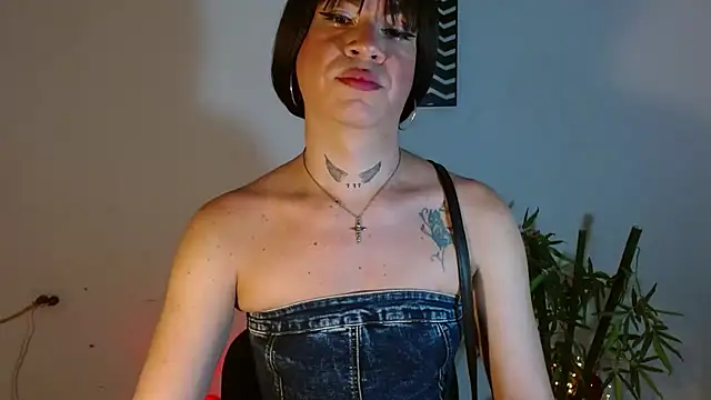 KamilaParrisx online show from March 18, 2:27 am