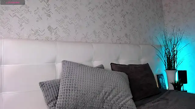 Snapshot of Carol__Cox chatting on October 1, 11:31 pm Carol Cox online show from October 1, 11:31 pm