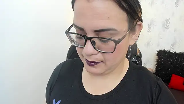 brigittemiller online show from November 27, 4:32 pm