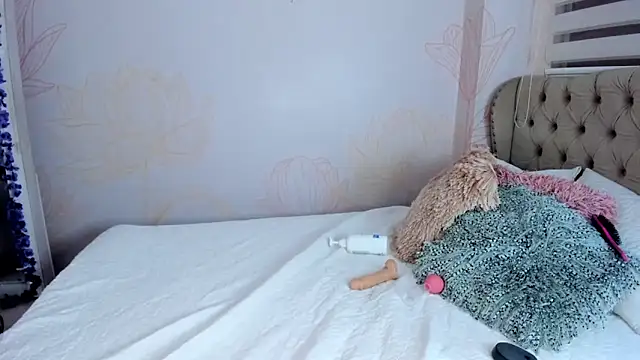 Snapshot of MelissaGrayy chatting on October 14, 12:52 pm MelissaGrayy online show from October 14, 12:52 pm