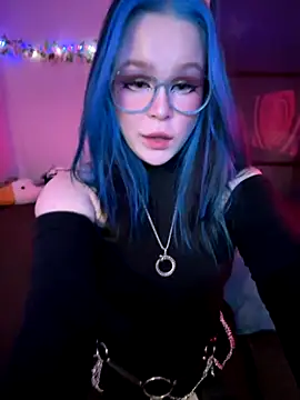 MaddisonHaas online show from October 1, 1:32 am