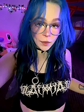 MaddisonHaas online show from November 18, 1:06 am