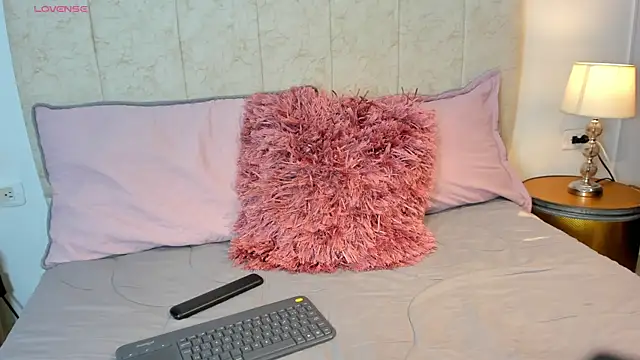  maria foxx  online show from February 17, 6:51 pm