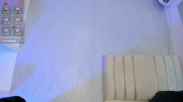 kayna gomez online show from October 4, 7:18 pm