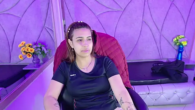 Snapshot of Tammy_Blackk chatting on October 12, 3:31 am Tammy Blackk online show from October 12, 3:31 am