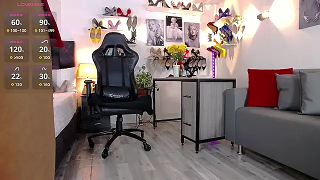 Carlajohnson online show from January 7, 3:43 am