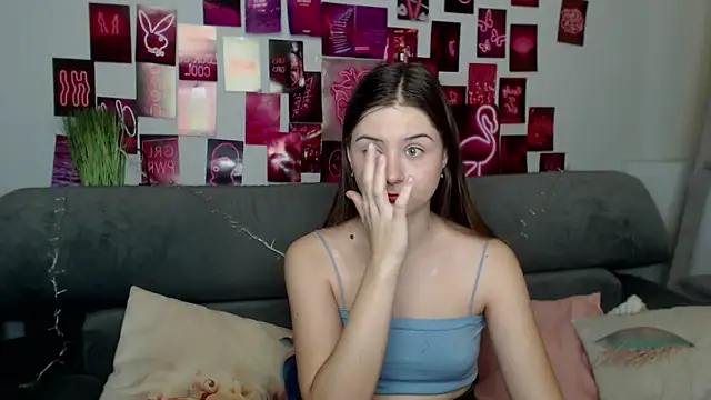 MilanaRoza online show from October 12, 4:59 am