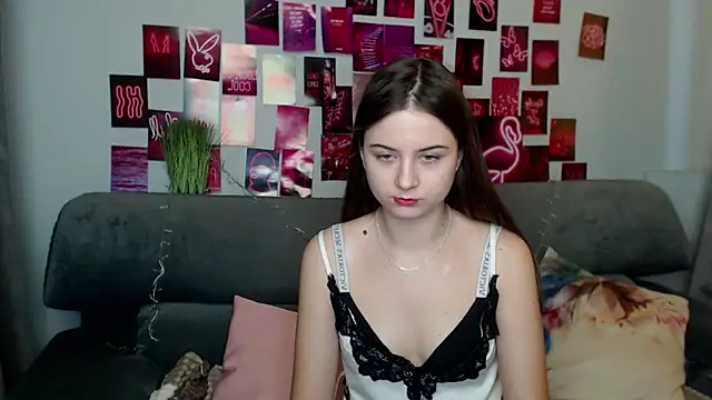 MilanaRoza online show from September 21, 5:17 am