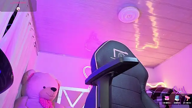 Laylafoxy tay online show from October 9, 3:43 am