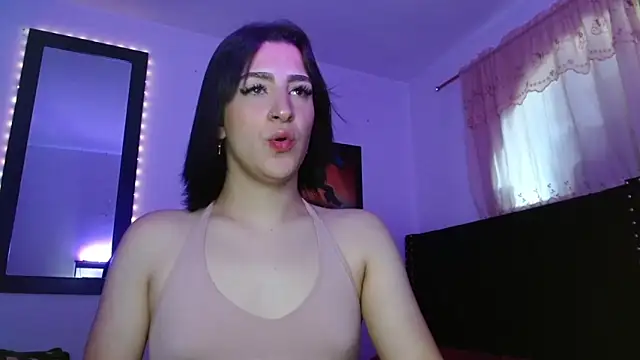 Triana Damelio online show from September 16, 2:03 pm