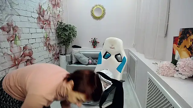 Cutie Asya online show from November 10, 4:40 am