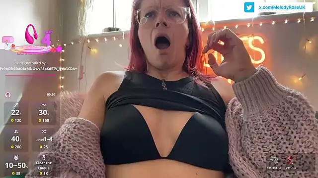 MelodyRoseUk online show from September 19, 12:15 pm