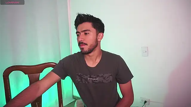 Tony Wylie online show from September 25, 8:28 pm