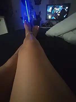 xx Dreamloveme online show from June 1, 11:05 pm
