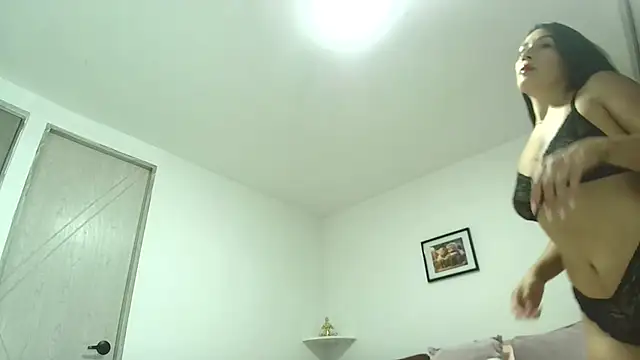 KazzuRoux001 online show from October 3, 9:42 pm