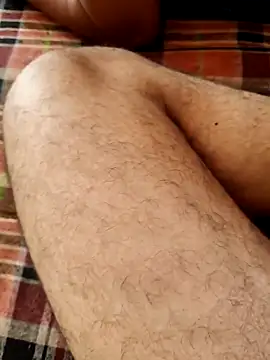 Snapshot of tamil-guy chatting on October 6, 2:39 am tamil-guy online show from October 6, 2:39 am