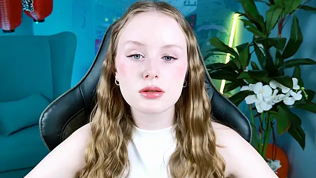 VivienLeeigh online show from November 4, 9:03 am