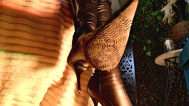 VivienLeeigh online show from July 20, 10:39 am