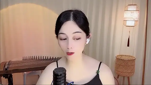 Tian-xin-999 online show from June 17, 4:52 pm