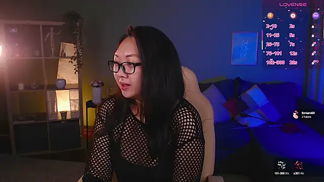 Snapshot of Marine_Vact chatting on September 26, 2:25 pm Marine Vact online show from September 26, 2:25 pm