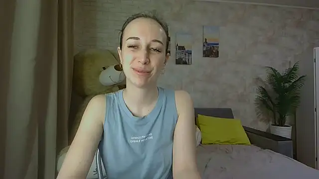 Anika bloom online show from October 23, 11:00 pm