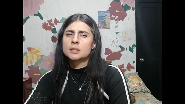 Snapshot of samanta_rosas1 chatting on October 5, 2:05 am samanta rosas1 online show from October 5, 2:05 am