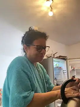 Sharongirl07 online show from June 9, 11:53 am