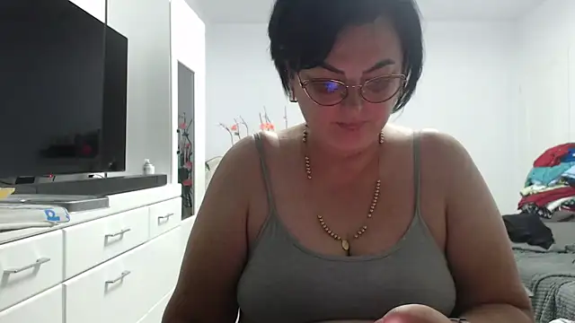 Snapshot of Amandamuller1982 chatting on September 15, 10:39 pm Amandamuller1982 online show from September 15, 10:39 pm