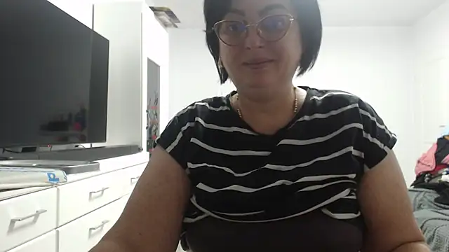 Snapshot of Amandamuller1982 chatting on October 16, 11:29 pm Amandamuller1982 online show from October 16, 11:29 pm