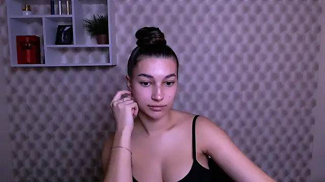 KarolinaRosse  online show from October 2, 5:34 am