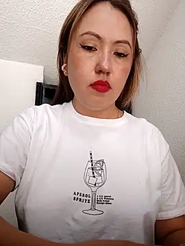 Snapshot of VIOLETA-25_ chatting on September 19, 5:01 pm VIOLETA-25 online show from September 19, 5:01 pm
