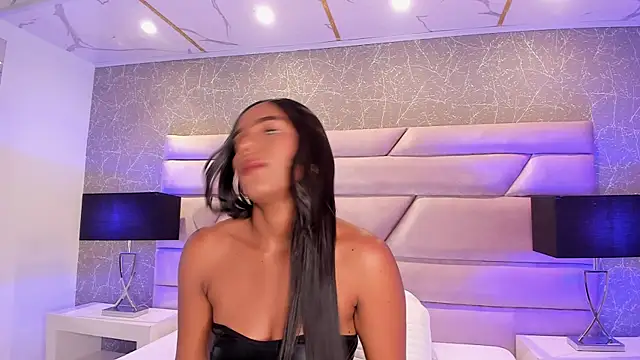 ChloeTayylor  online show from October 16, 8:11 pm