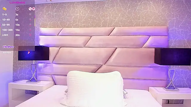 ChloeTayylor  online show from October 27, 7:52 pm