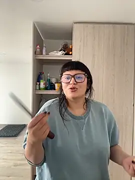 PoliBenett  online show from March 9, 6:00 pm