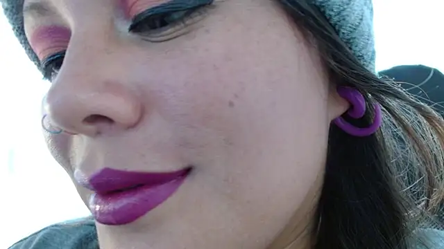 miss evoleth2 online show from April 15, 4:07 pm