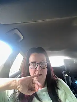 Tillieuk online show from June 12, 1:19 pm