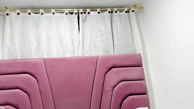 Snapshot of Brianrosex chatting on October 21, 2:26 am Brianrosex online show from October 21, 2:26 am