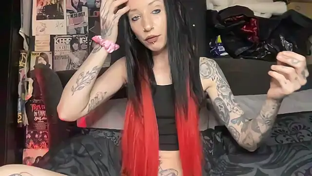 MissMidnightUK online show from June 7, 12:06 am