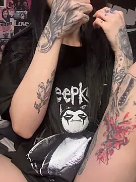 MissMidnightUK online show from February 12, 12:34 am