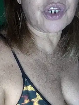 Kasandra Ho online show from November 19, 2:22 am